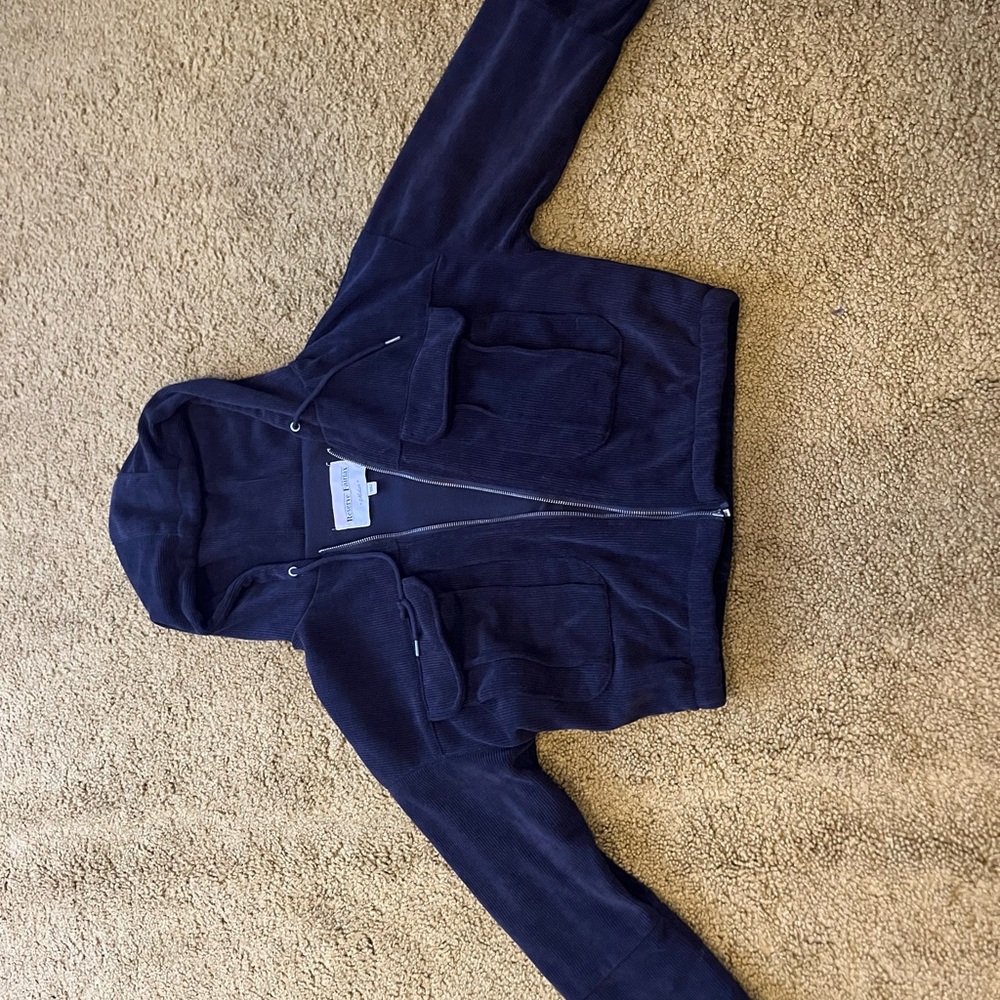 Black Cropped Zip-Up Hoodie